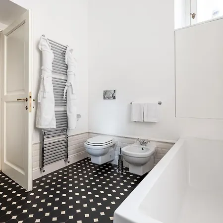 Apartment Casa Giulia By Burghesius Rome