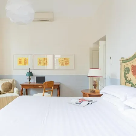 Casa Giulia By Burghesius Apartment